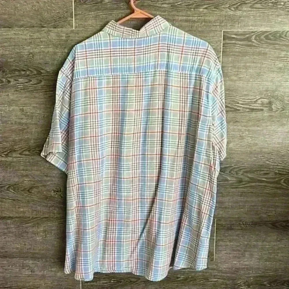 Crown & Ivy shirt - Picture 4 of 4